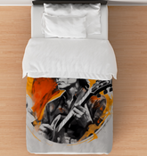 Minimalist Strata Comforter in White.